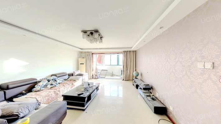 金秋小区一期二手房实景图