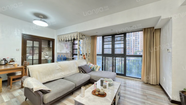 佳兆业金域天下一期二手房实景图