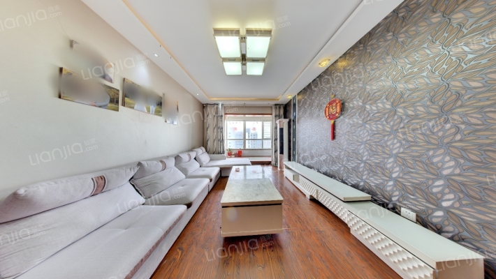 响嘡二手房实景图