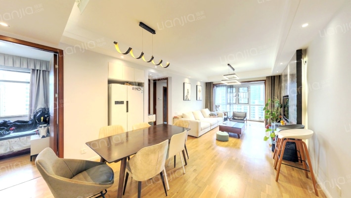 慢步江湾二手房实景图