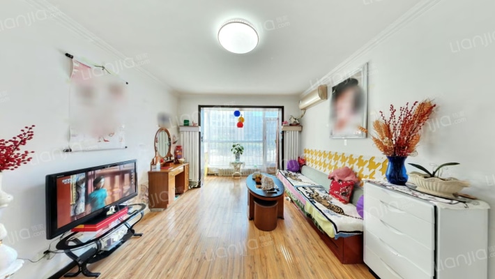 安邦北湾二手房实景图