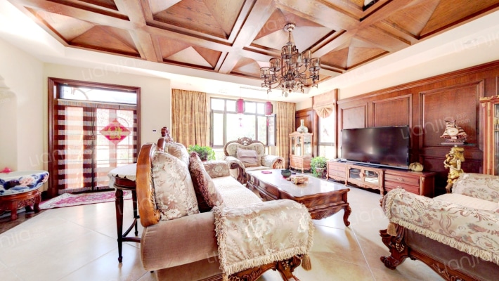 宏发唐宁道5号二手房实景图