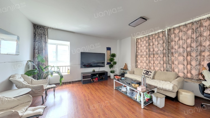 宏欣家园二手房实景图