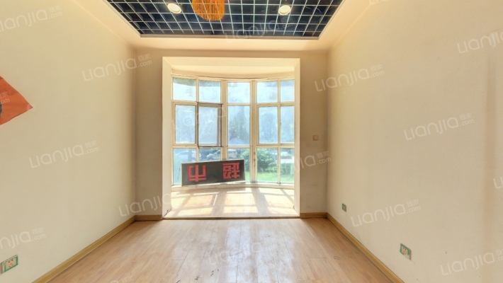 嘉泰名居二手房实景图