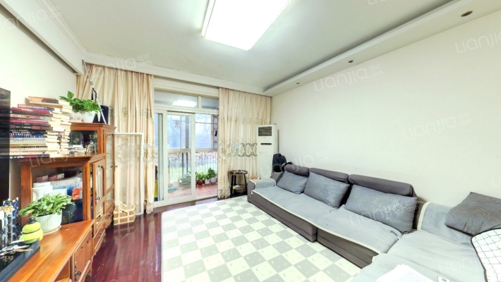 金马郦城东区二手房实景图