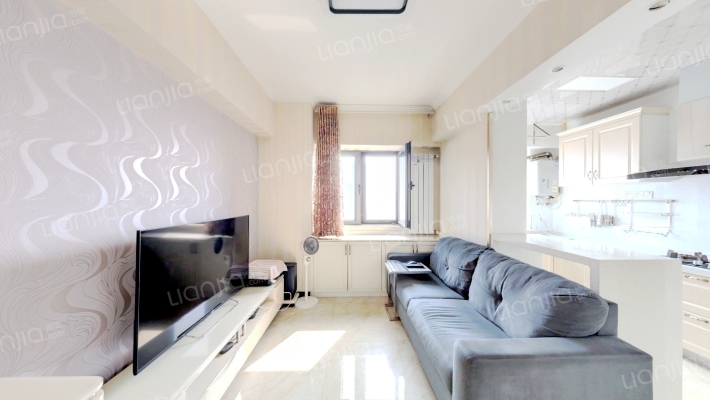 新源国际财富中心二手房实景图