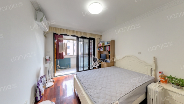 申莘一村二手房实景图