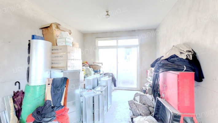 圣地雅阁B区二手房实景图