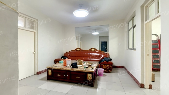 周口市第二十二初级中学家属院二手房实景图