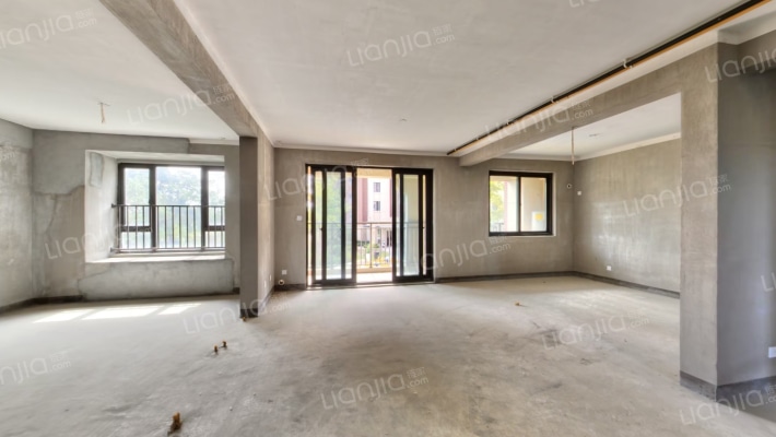 雅海苑二手房实景图