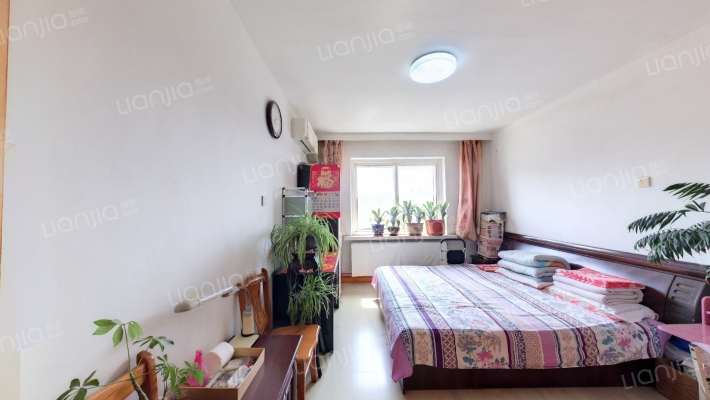 华南沃尔玛六三角二手房实景图