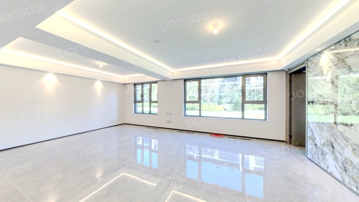 西山金茂府二手房实景图