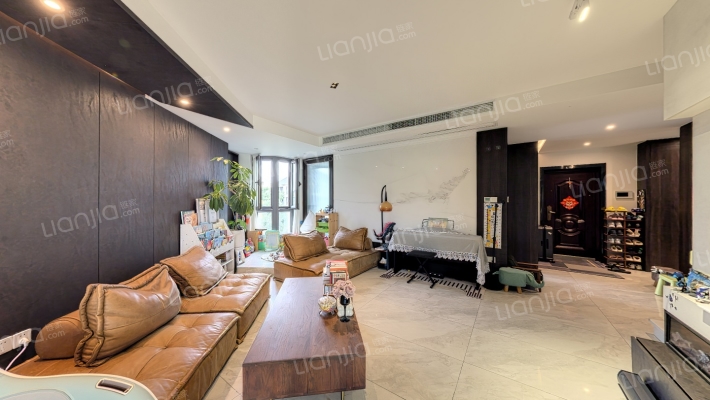 安亭新镇雅苑二手房实景图