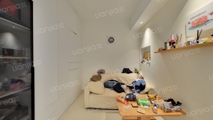 海秀广场二手房实景图