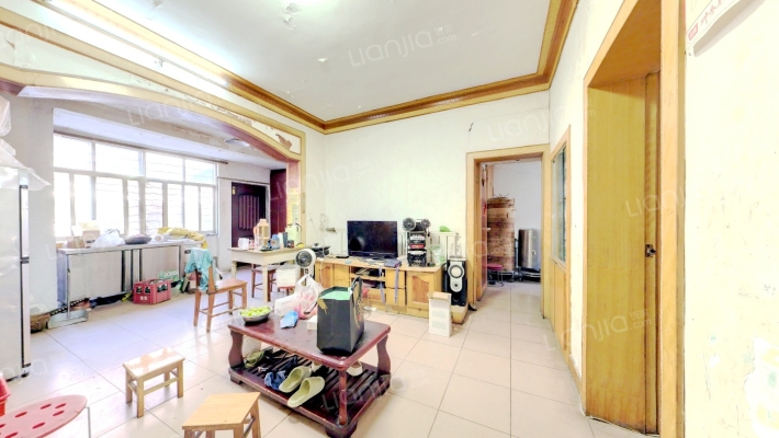 解放路面粉厂家属院二手房实景图