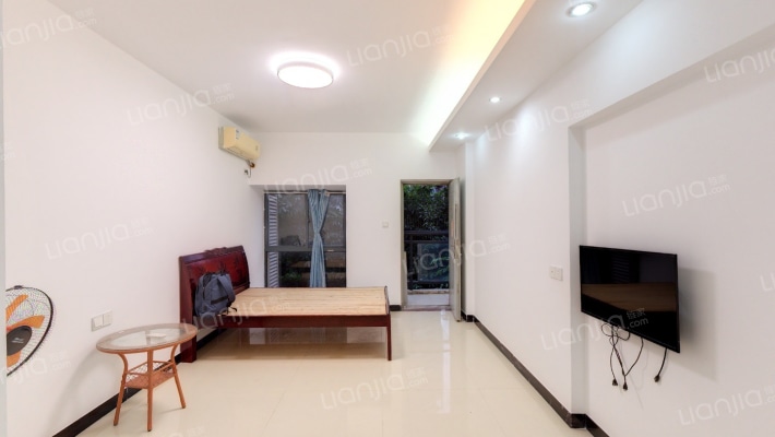 西建水岸华府二手房实景图