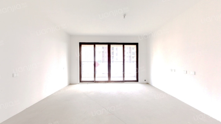 云樾兰庭二手房实景图