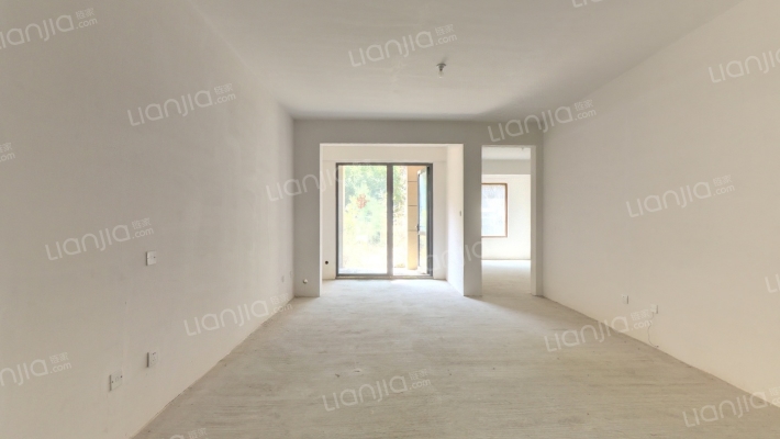 鸿坤理想尔湾二手房实景图