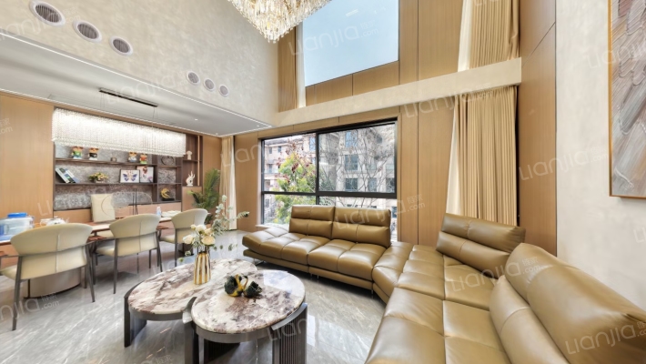 李子湖畔二手房实景图