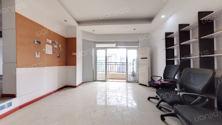 时代名居二手房实景图