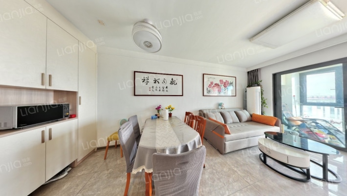 龙光玖云华庭二手房实景图