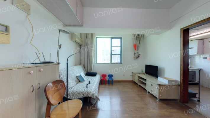 俊华雅苑二手房实景图