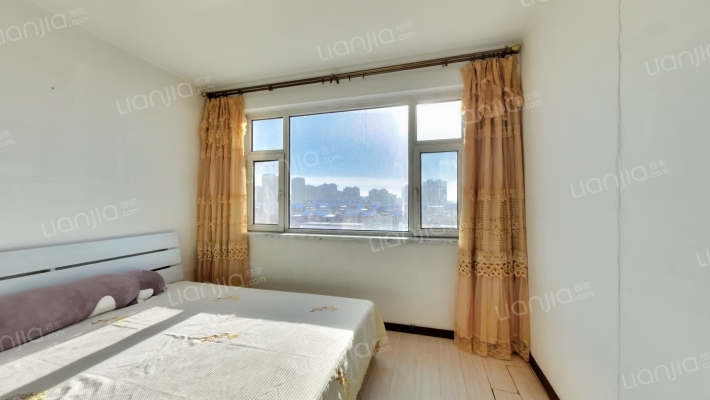 蓝调倾城二手房实景图