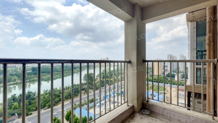 顺和家园A区二手房实景图