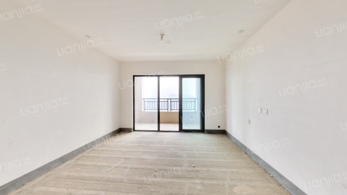 雅居乐春森湖畔东区二手房实景图