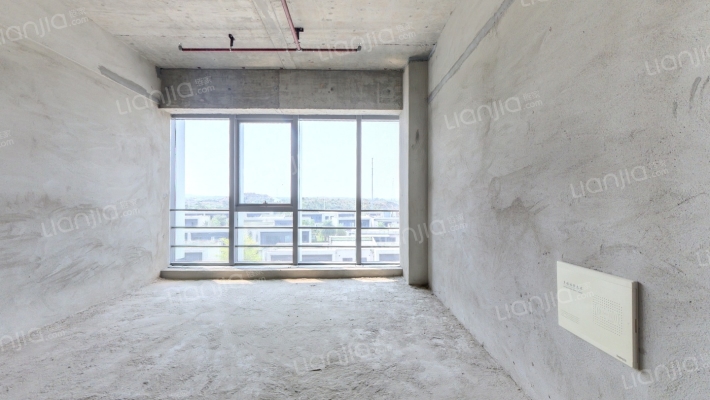 环球100宝龙城二手房实景图