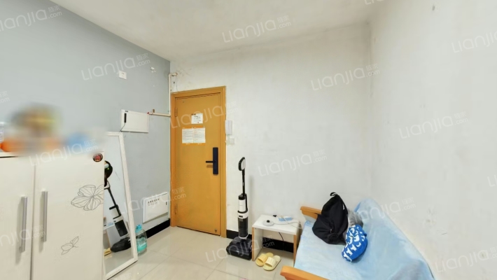 莲岳里小区西区二手房实景图