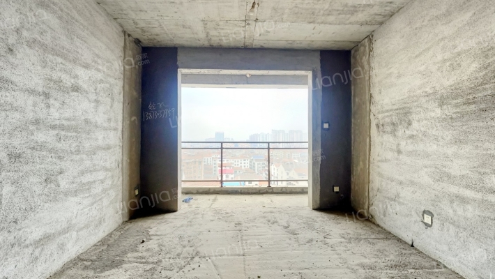 岳铁东城名邸二手房实景图