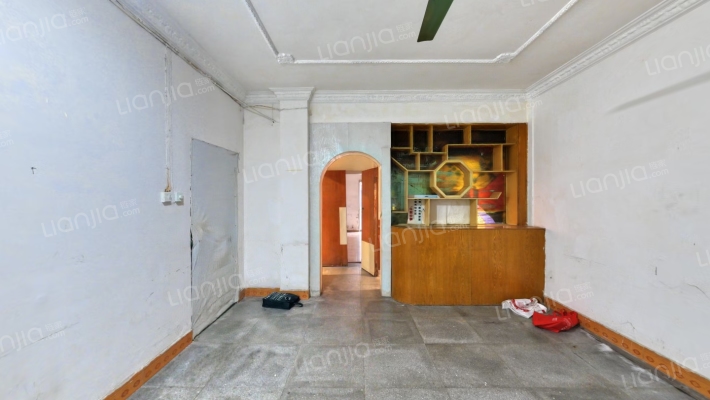 泰安路水利水电物资公司家属院二手房实景图