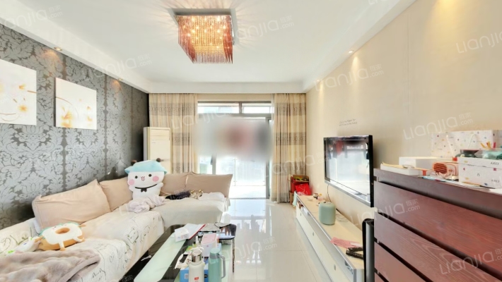 翡翠国际二手房实景图