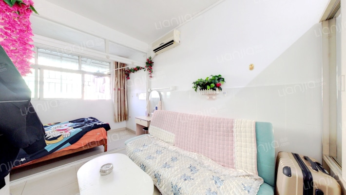 国晖大厦罗湖二手房实景图