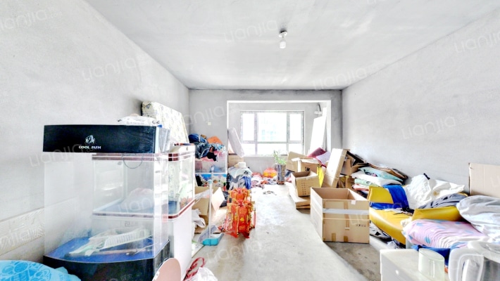 晟鑫康诗丹郡二手房实景图