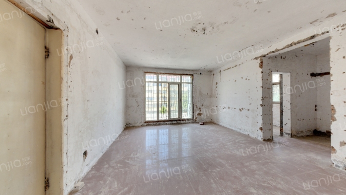 合作路3-4-5-7号院二手房实景图