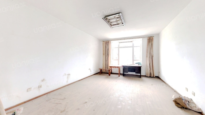 恋日家园H区二手房实景图