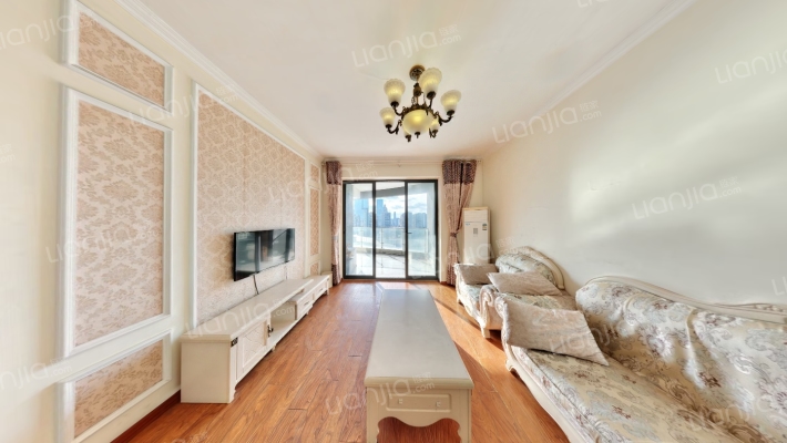 龙湖世纪峰景二手房实景图