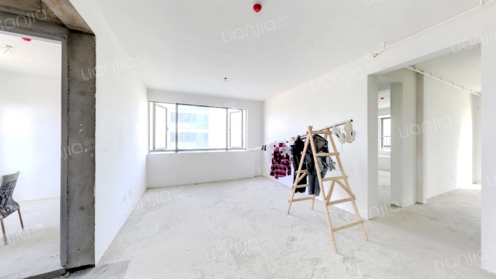 江泰家园二手房实景图