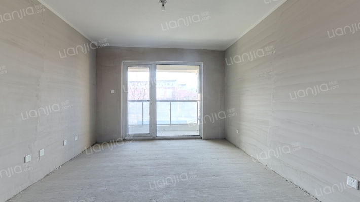 德信御府南北通透大两居，全天采光-客厅