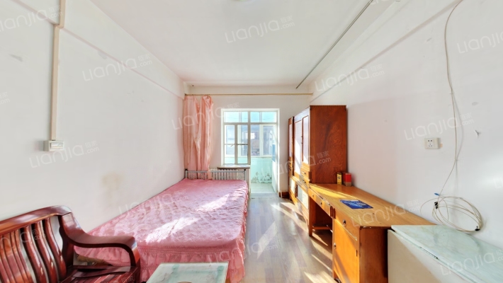 金二小学北二手房实景图