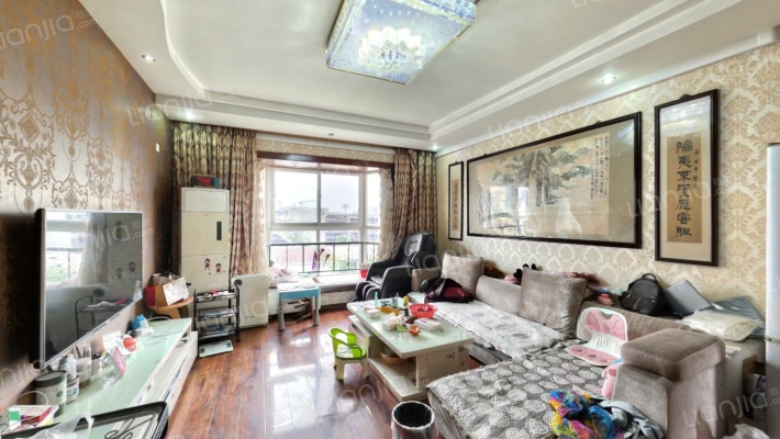 钻石小区二手房实景图