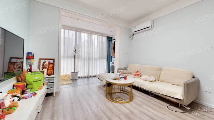 南丽湾二手房实景图