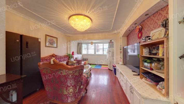 江南逸庭二手房实景图