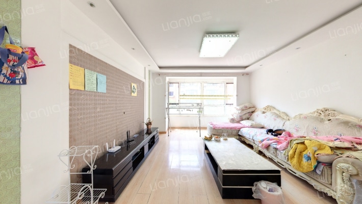 威克港湾二手房实景图