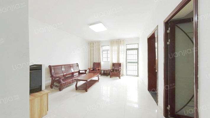 居住主题公园-凯旋银座二手房实景图