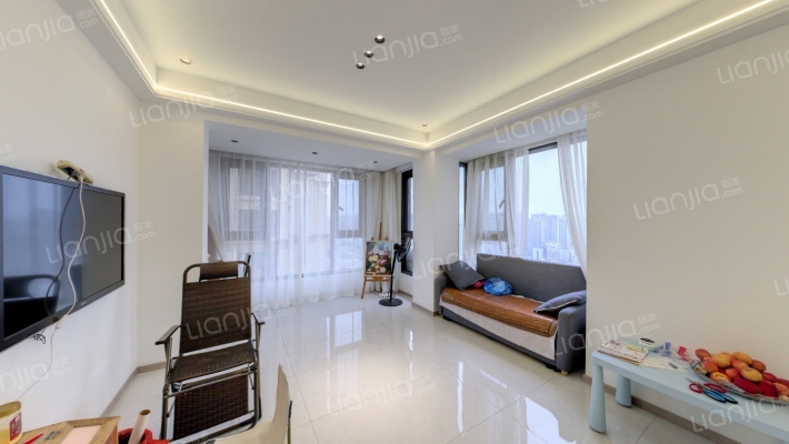 南越锦园二手房实景图