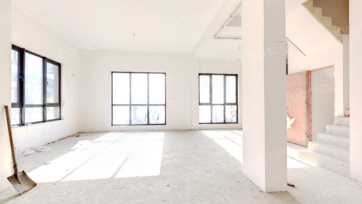 林泉山庄二手房实景图