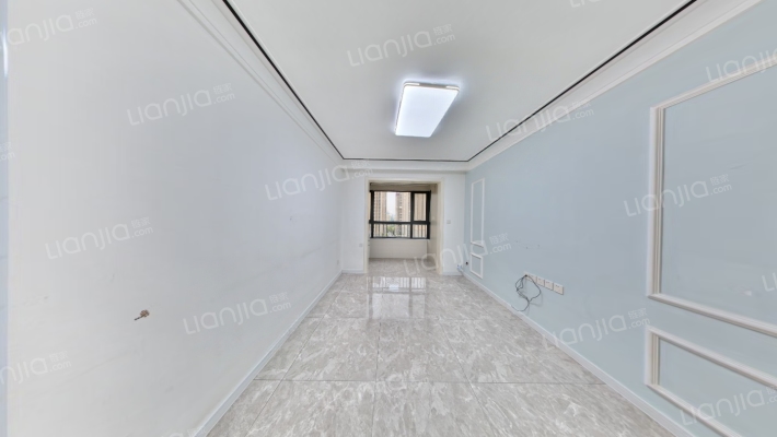 恒大翡翠华庭二手房实景图